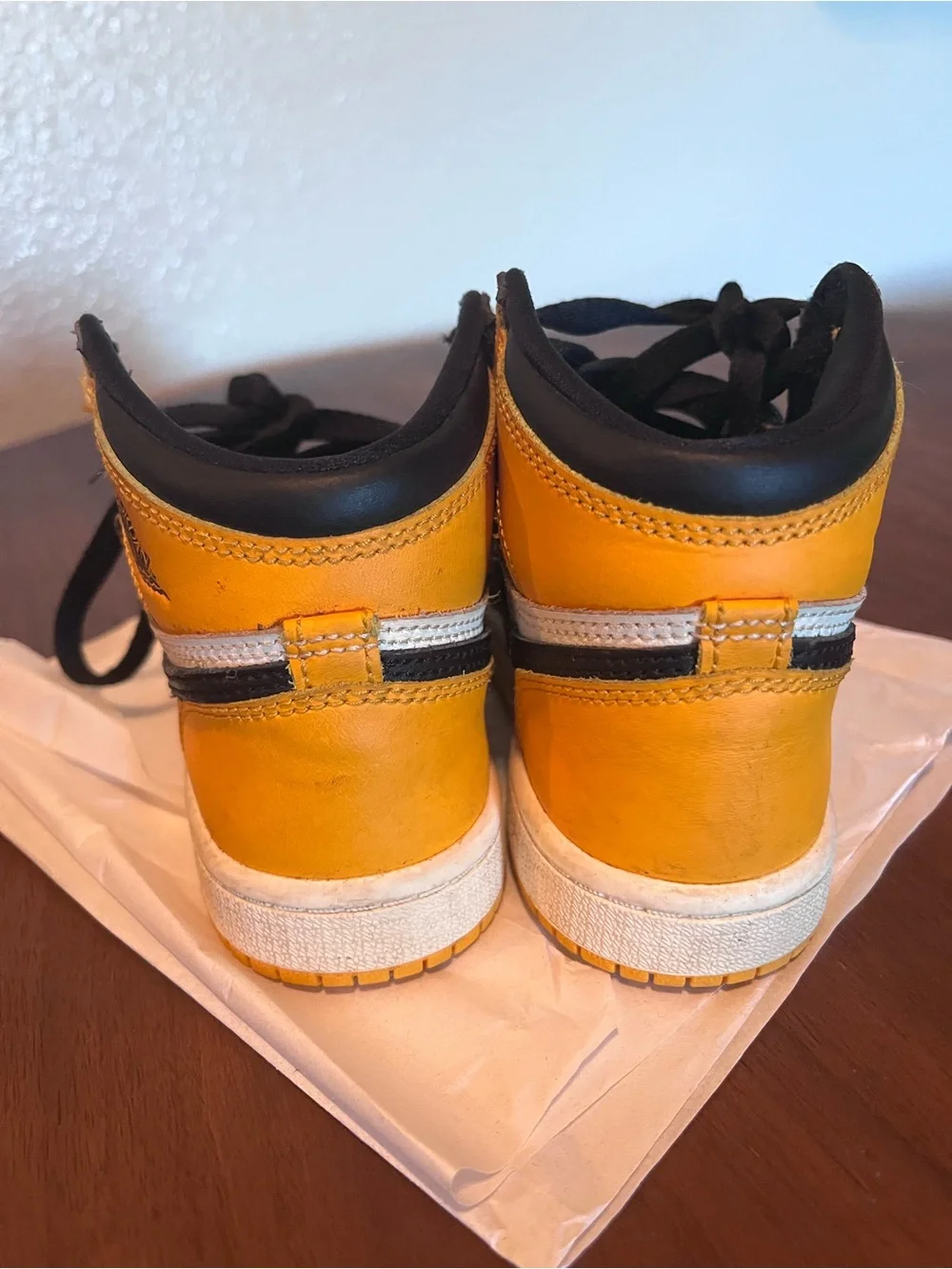 Little Kid's Jordan Kids 11.5C Mid Yellow Ochre/Black-White As Is